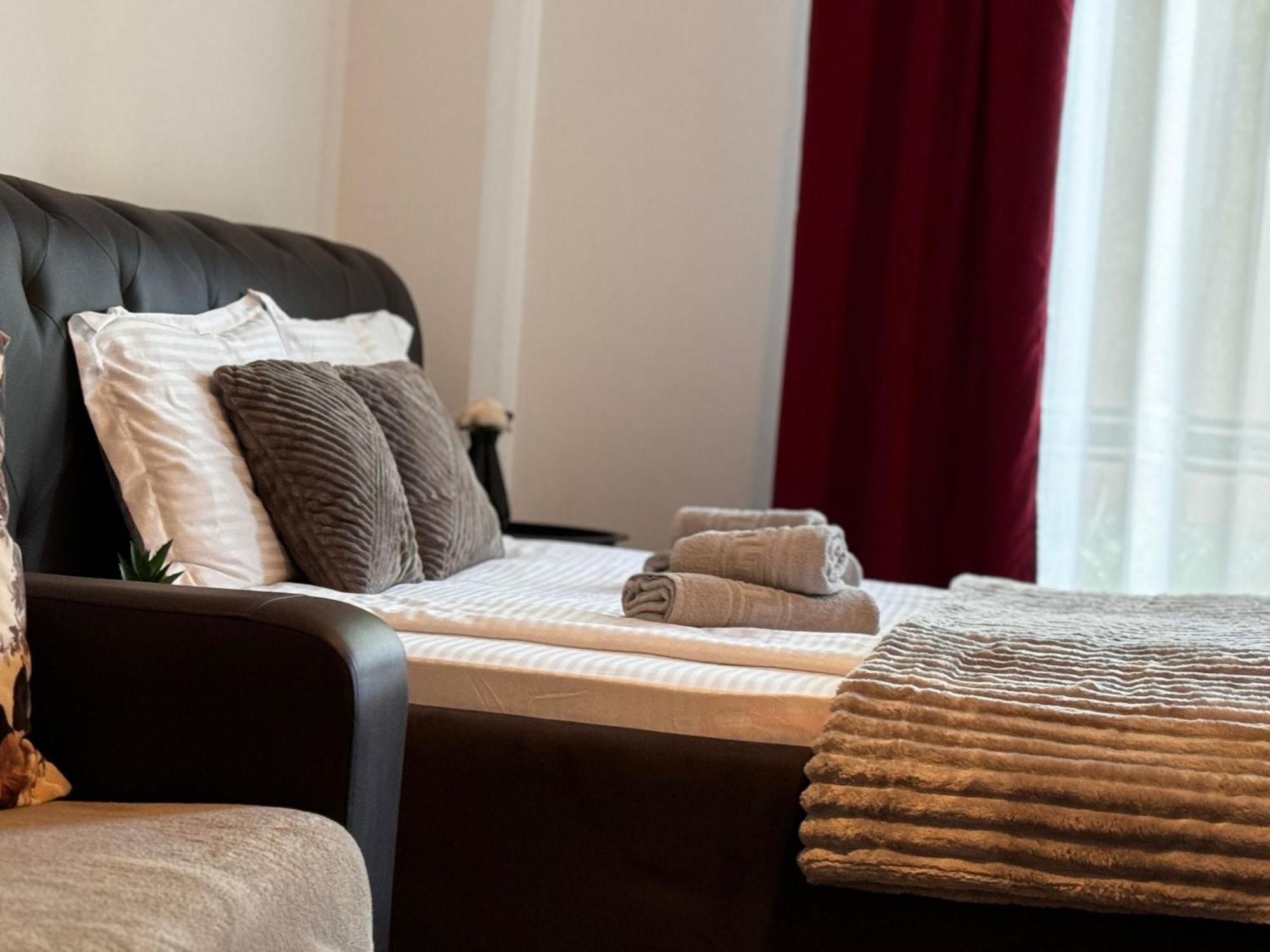 Inisteresidence Brasov Bagian luar foto